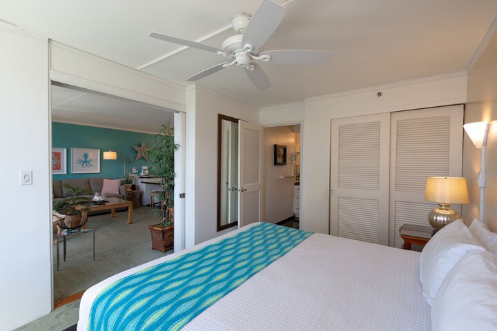 Waikiki Banyan Tower 1 Suite 1602 in Honolulu, HI