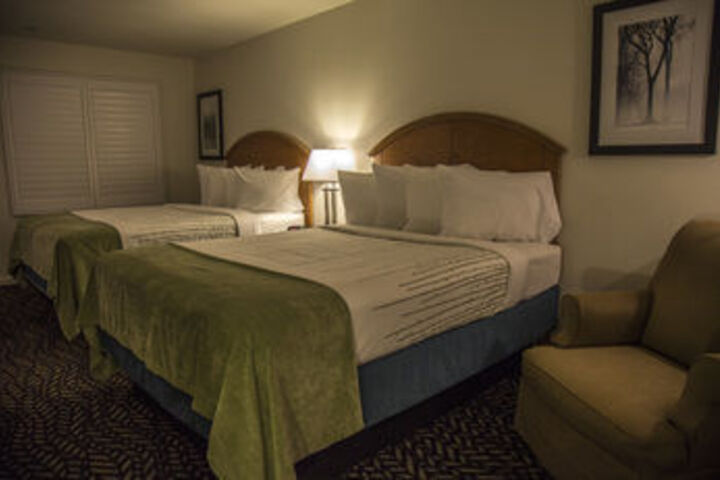Room 3 of 9