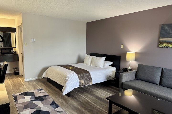 NEW AGE MOTEL INN