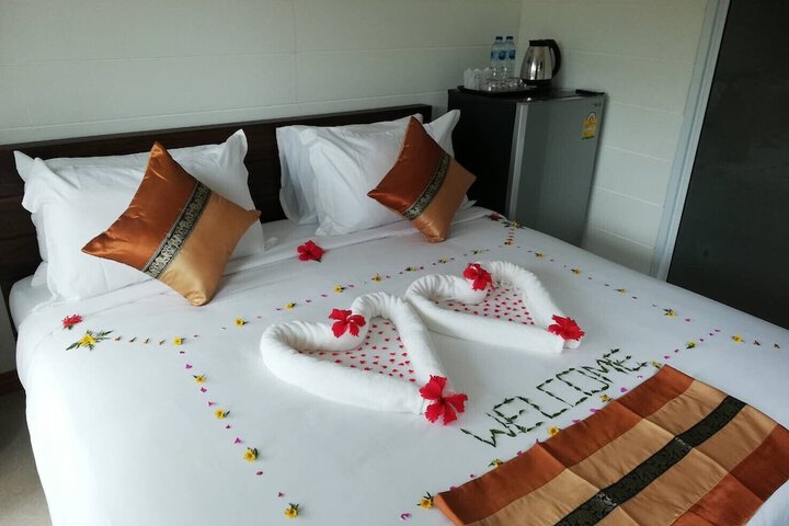 Room 8 of 35