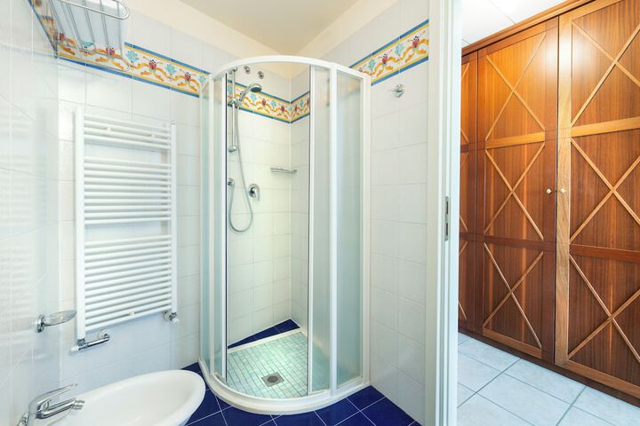 Room 40 of 59