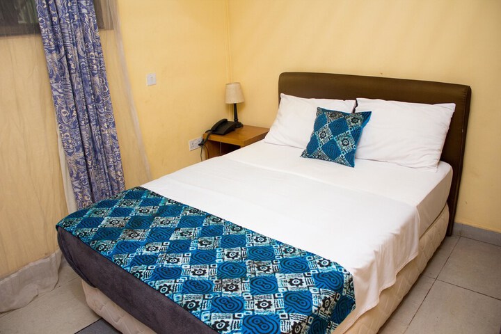 Room 5 of 26
