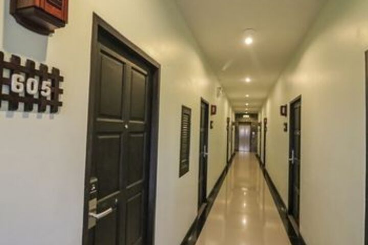 Ballroom/Hall 29 of 47