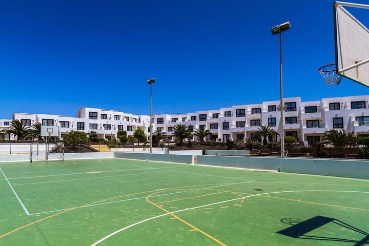 Sport court