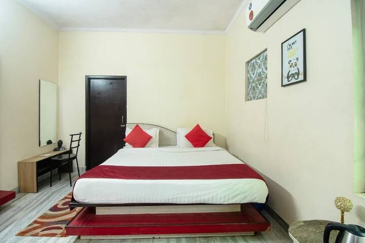Room 43 of 60
