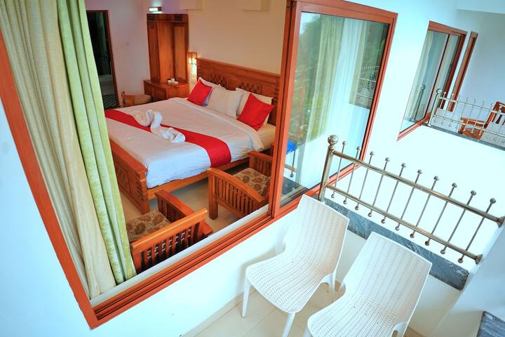 Room 14 of 66