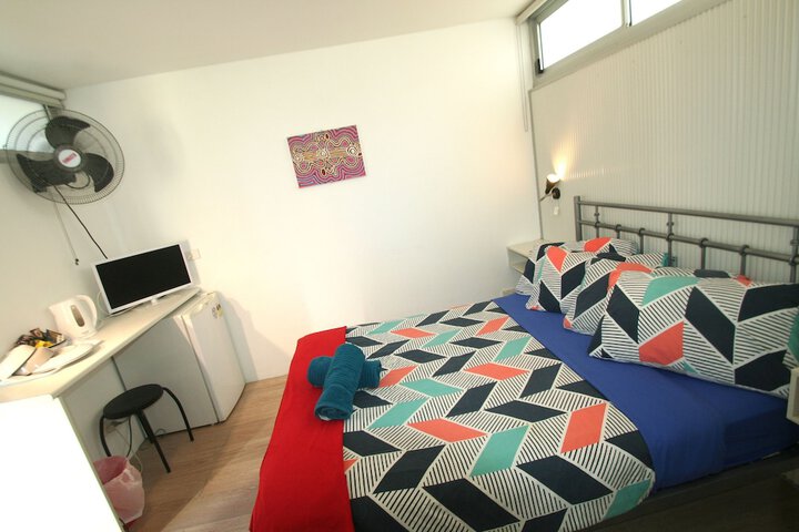 Room 8 of 48