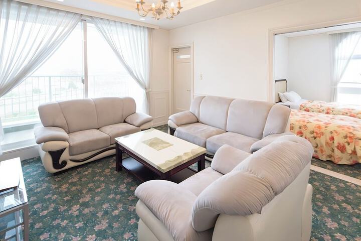 Room 14 of 59