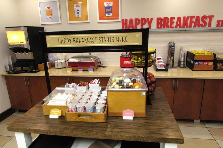 Breakfast/Coffee Service 39 of 60