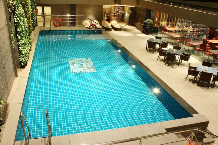 Pool 46 of 113