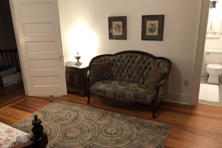 Room 16 of 71