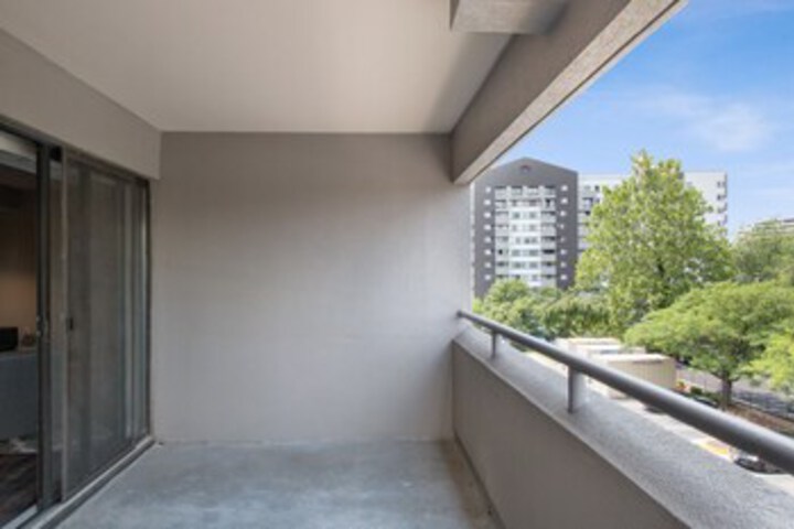 Terrace/Patio 49 of 307
