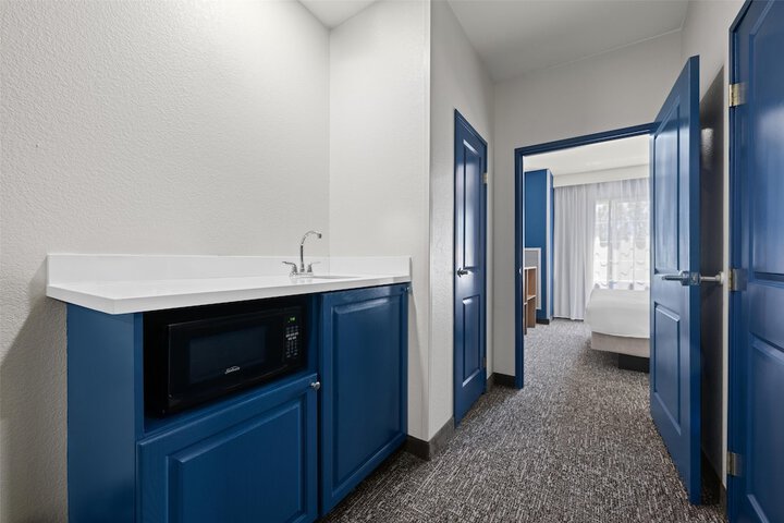 Minibar