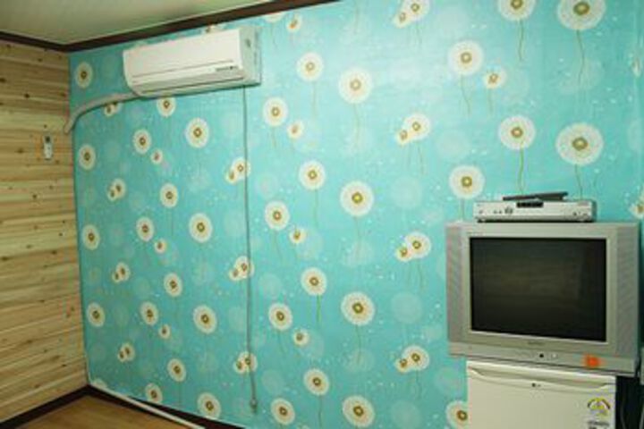 Room 23 of 89