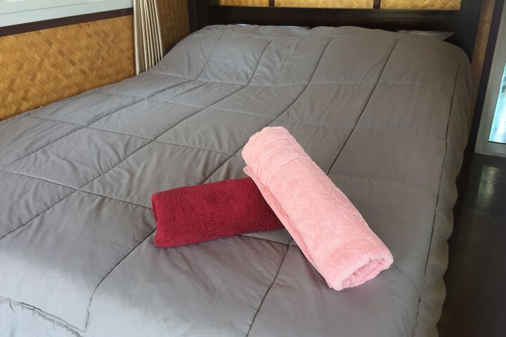 Room 8 of 27