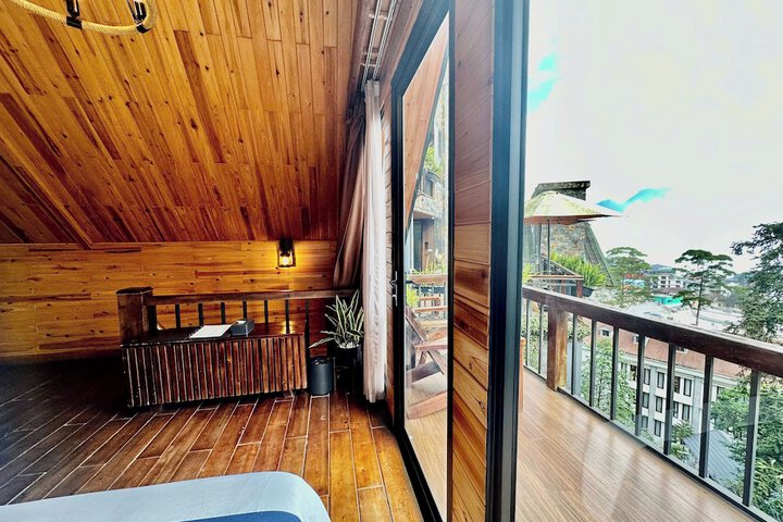 Room 14 of 105