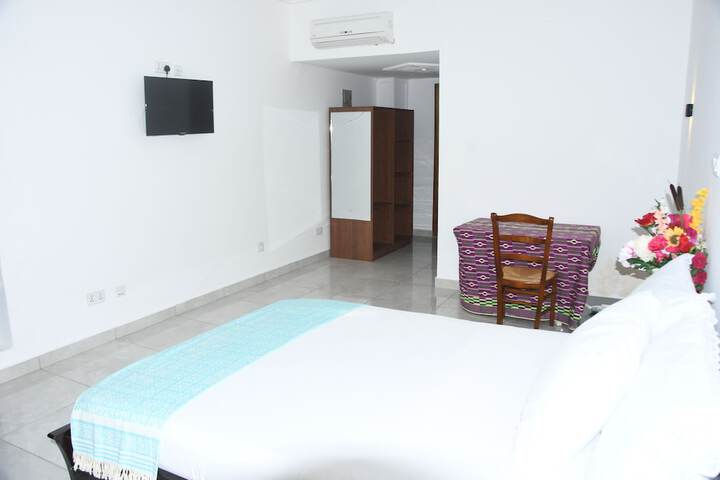Raffin Royal Lodge
