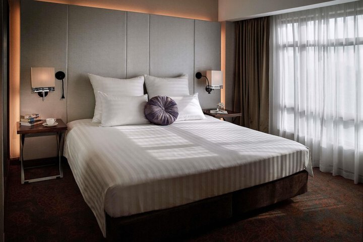 Room 27 of 110