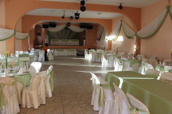 Ballroom/Hall 29 of 39