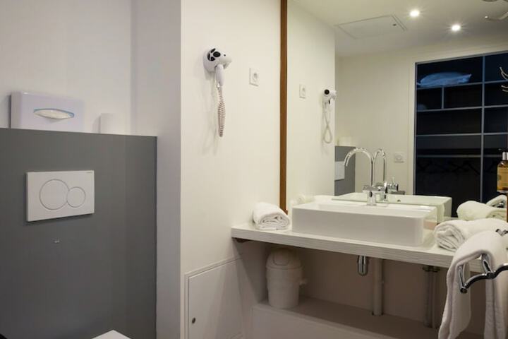 Bath Interior