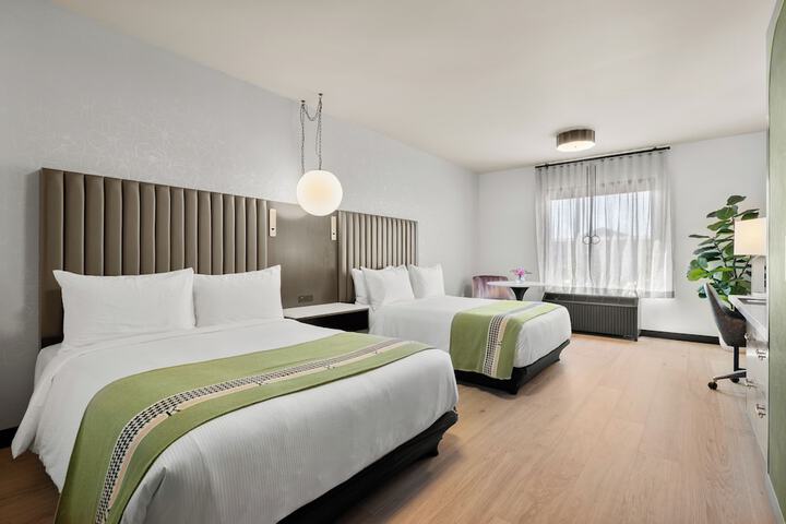 Room 20 of 52