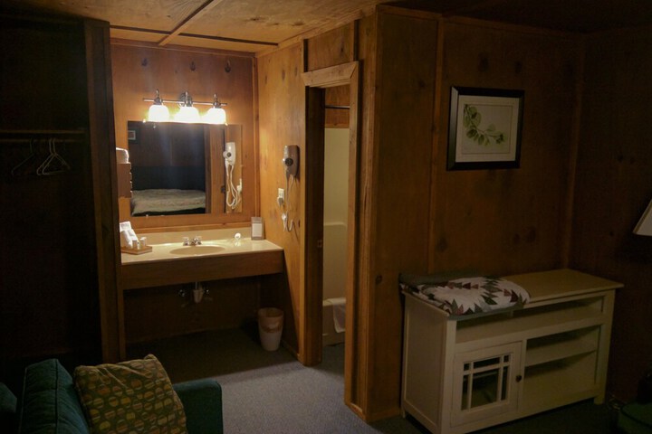 Room 11 of 53