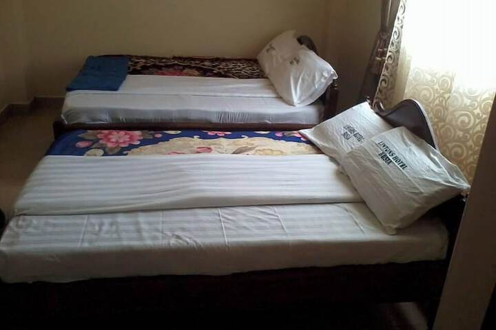Room 3 of 30