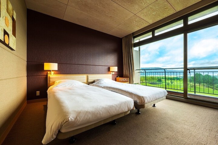 Room 15 of 134