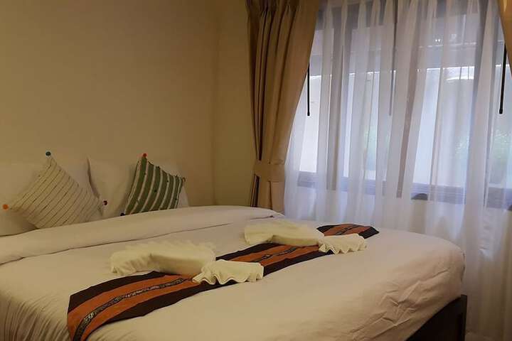 Room 12 of 84