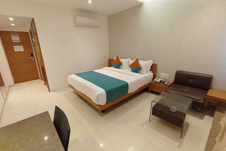 Room 21 of 61