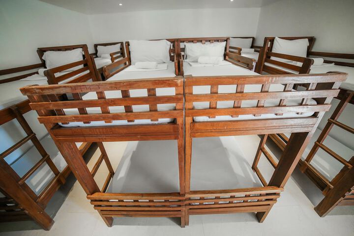 Room 4 of 54