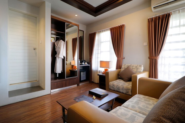 Room 17 of 48