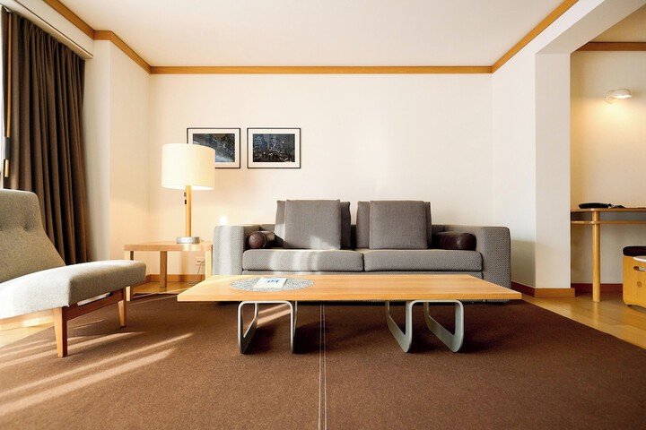 Room 42 of 105