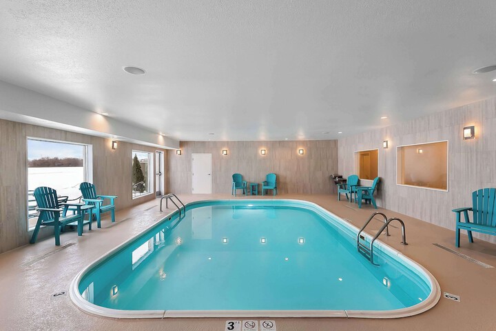 Pool 48 of 65