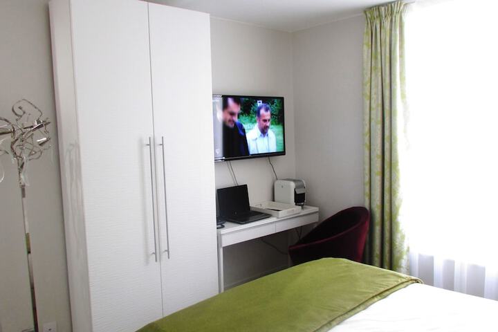 Room 14 of 46