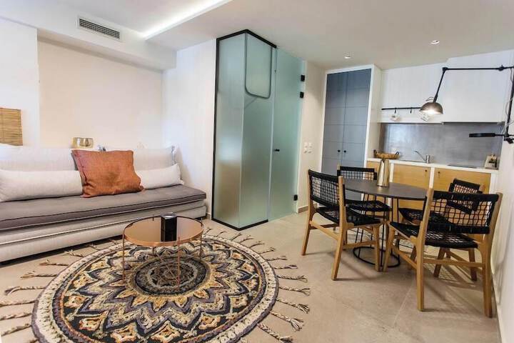 Room 20 of 45