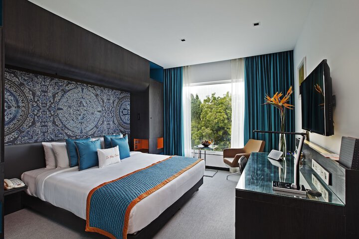 Room 7 of 49
