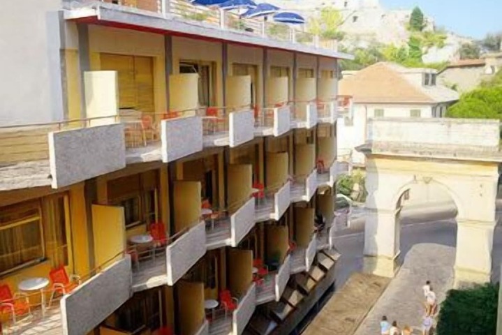 Hotel Colibrì in Finale Ligure