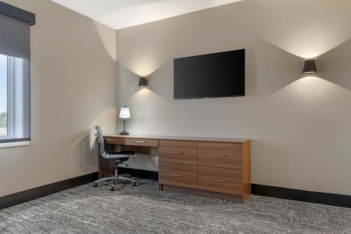Room 25 of 70
