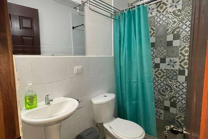 Room 7 of 11