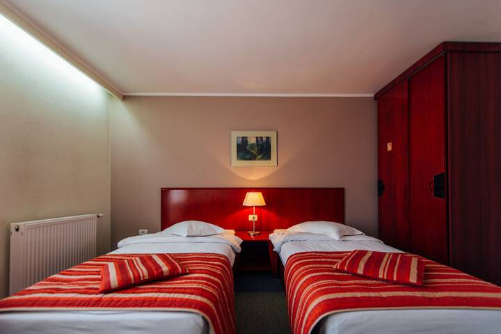 Room 31 of 68