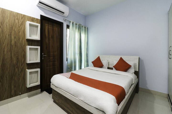Room 16 of 24