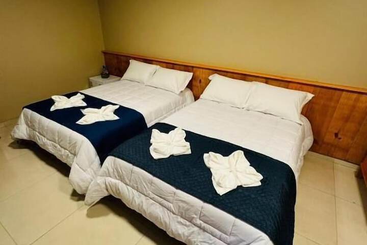 Room 4 of 32