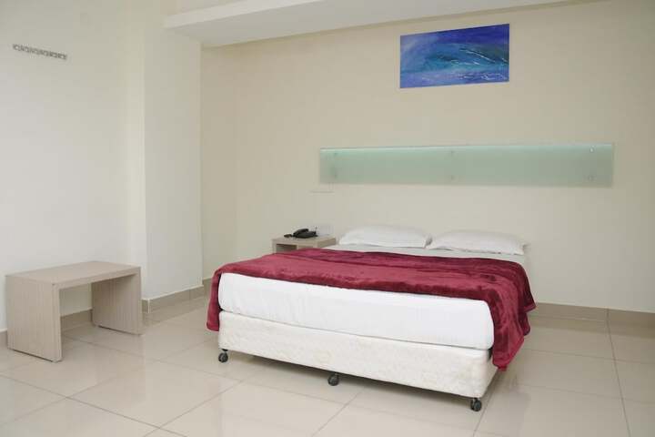 Room 18 of 29