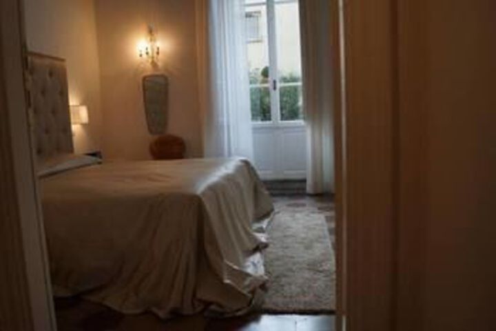 Room 14 of 25