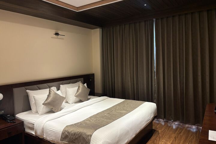 Room 12 of 41