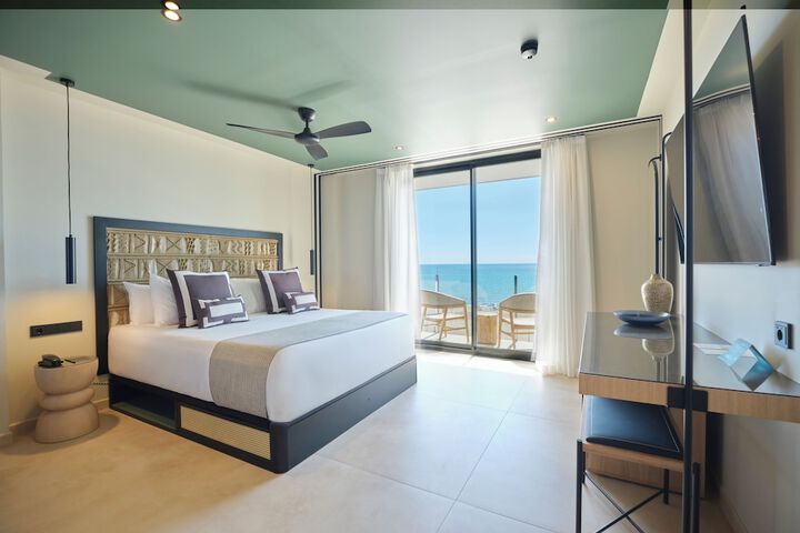 Room 10 of 41