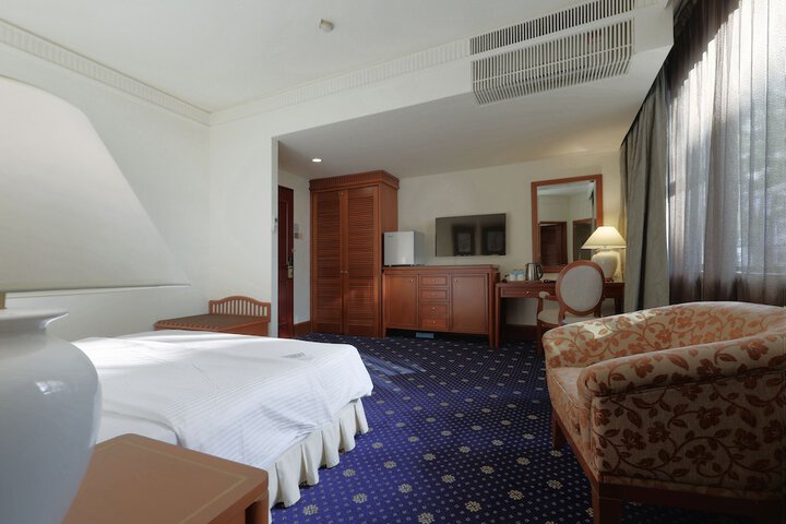 Room 29 of 56