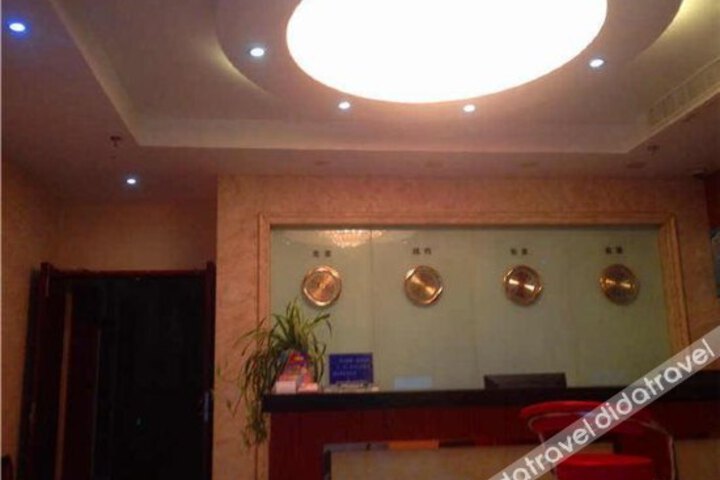 Zhapu Tianfei Business Hote