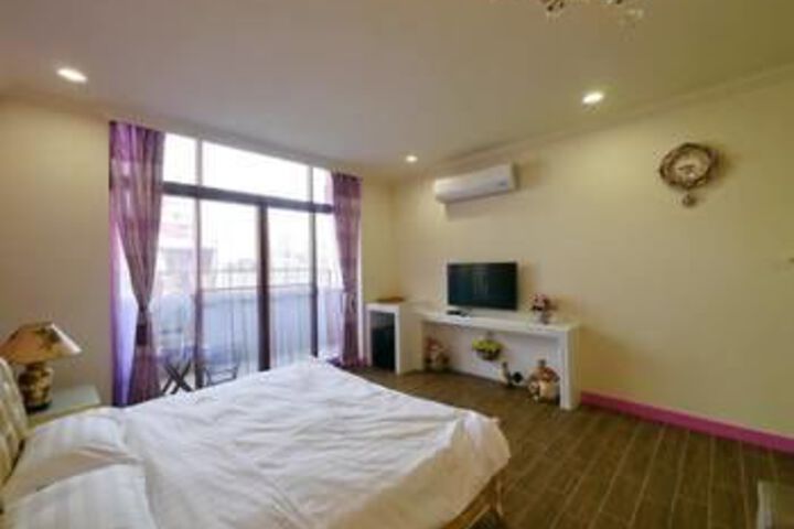 Room 20 of 39